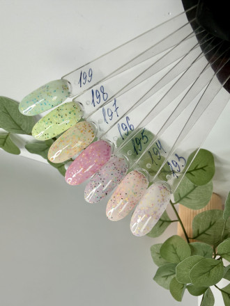 KLIO  Гель-лак  Капсульная  коллекция  8мл  №199  Смузи